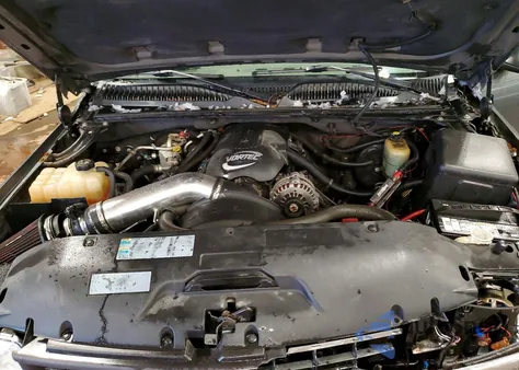 2002 Chevrolet Tahoe C1500 from USA, damaged, VIN 1GNEC13Z62R230306